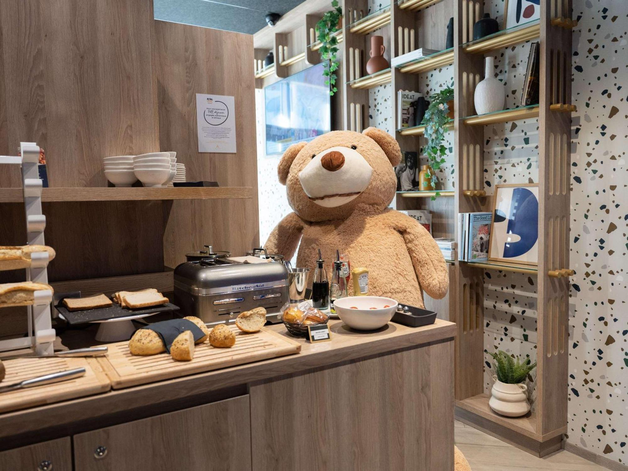 Novotel Angers Centre Gare Екстер'єр фото