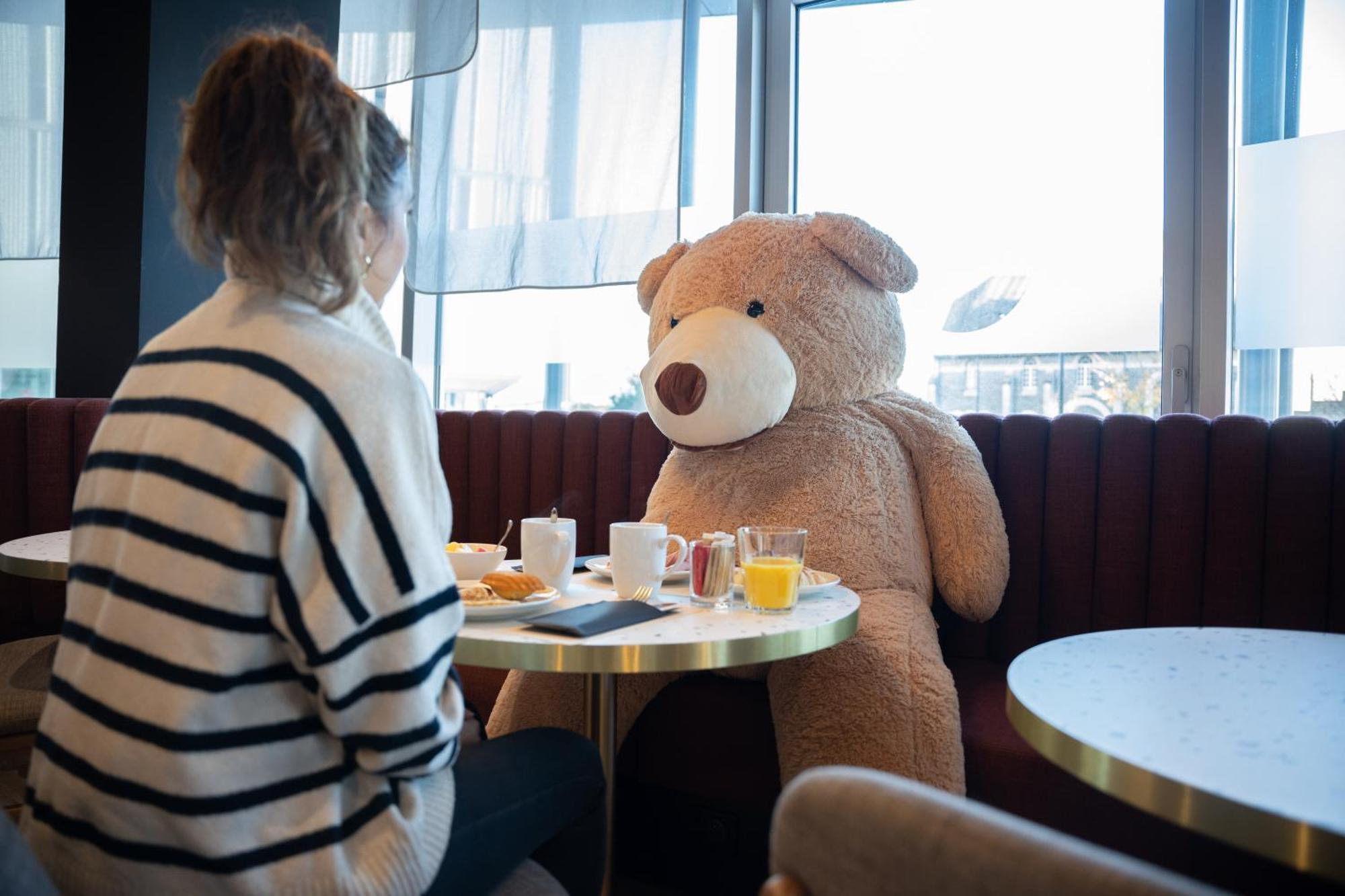 Novotel Angers Centre Gare Екстер'єр фото
