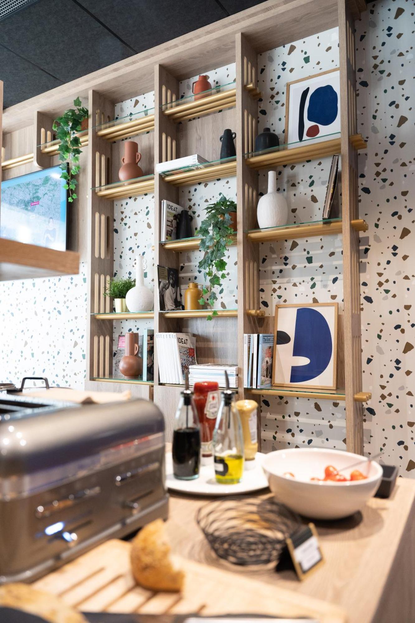 Novotel Angers Centre Gare Екстер'єр фото