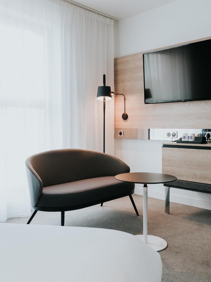 Novotel Angers Centre Gare Екстер'єр фото
