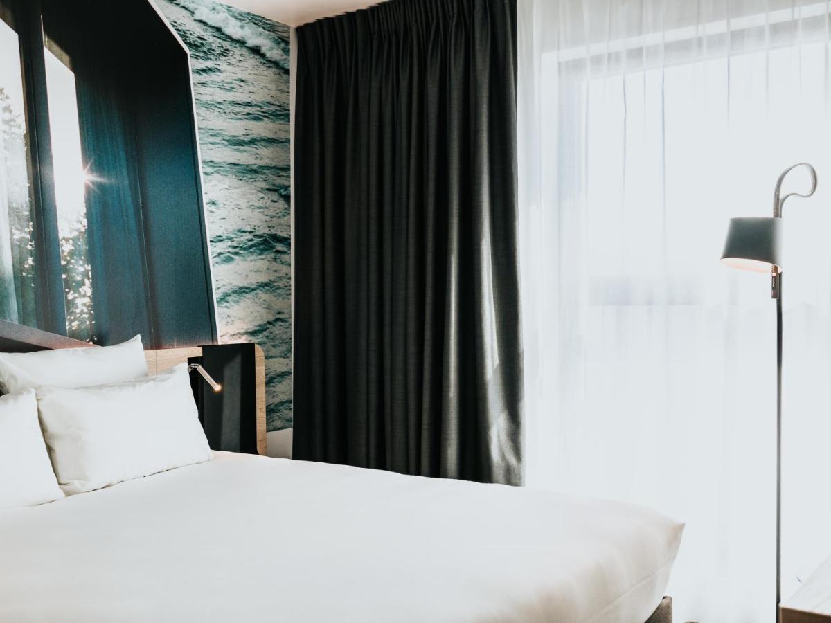 Novotel Angers Centre Gare Екстер'єр фото