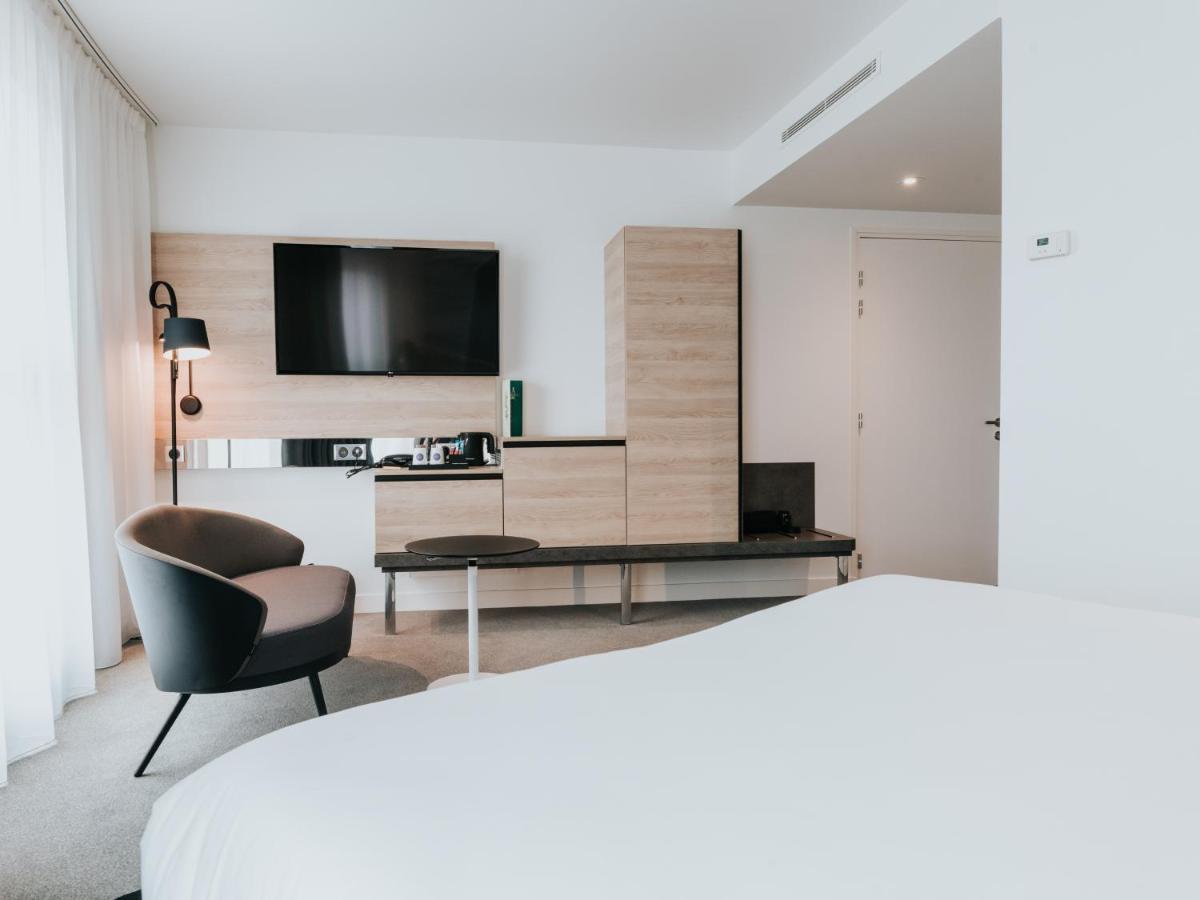 Novotel Angers Centre Gare Екстер'єр фото